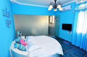 In Love With The Blue Sea Inn Сямынь Экстерьер фото